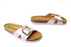DR. BRINKMANN 700700-08 beige, klapki damskie. Brązowe klapki damskie Dr. Brinkmann, bez wzorów, bez obcasa, bez zapięcia. Za 219.90 zł.