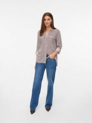 Vero Moda Koszula w kolorze białym rozmiar: XS. Białe koszule damskie Vero Moda, xs, bez wzorów, z wiskozy, bez kołnierzyka, bez ramiączek. Za 52.79 zł.
