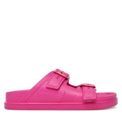 Klapki Blauer. Czerwone klapki damskie Blauer, bez wzorów, bez obcasa, bez zapięcia. Za 129.99 zł.