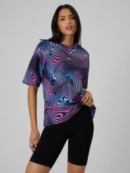 4F T-shirt oversize z nadrukiem damski - multikolor M. T-shirty damskie 4F, m, bez wzorów, z bawełny, bez kołnierzyka. Za 79.99 zł.
