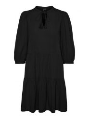 Vero Moda Sukienka "Pretty" w kolorze czarnym rozmiar: XL. Czarne sukienki damskie Vero Moda, bez wzorów, z bawełny, bez ramiączek. Za 101.47 zł.