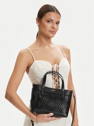 Guess Torebka Letty Mini HWPG99 11750 Czarny. Czarne torebki klasyczne damskie Guess, ze skóry, bez dodatków. Za 589.99 zł.