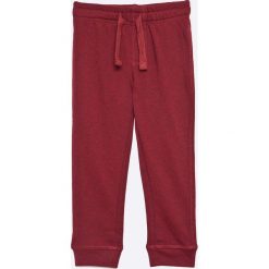 Blu Kids - Spodnie dziecięce 98-128 cm. Spodnie dresowe chłopięce marki 4F. W wyprzedaży za 24.90 zł.