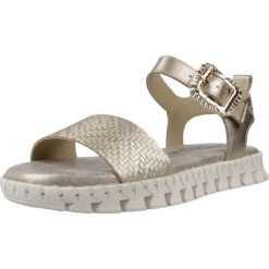 Sandały CARMELA 163266C Złoty. Żółte sandały damskie Carmela, bez wzorów, ze skóry, bez obcasa, bez zapięcia. Za 318.99 zł.