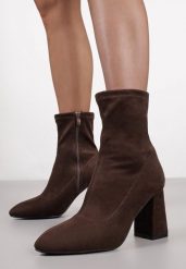 Ciemnobrązowe Botki Vices na Słupku z Dopasowaną Cholewką Verille. Brązowe botki damskie Born2be, z jeansu, bez obcasa, na obcasie, bez zapięcia. Za 139.99 zł.