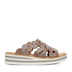 Klapki Rieker. Żółte klapki damskie Rieker, bez wzorów, bez obcasa, bez zapięcia. Za 319.99 zł.