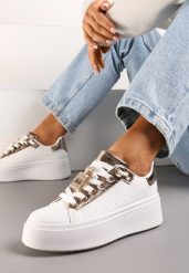 Biało-Szampańskie Sneakersy z Metaliczną Zawieszką na Sznurówkach Ozdobioną Cyrkoniami Edosa. Białe obuwie sportowe damskie Renee, bez zapięcia, trekkingowe. Za 79.99 zł.