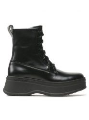Calvin Klein Botki Pitched Combat HW0HW01599 Czarny. Czarne botki damskie Calvin Klein, ze skóry, bez obcasa, na koturnie, bez zapięcia. Za 879.99 zł.