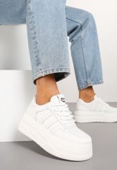 Białe Sneakersy na Grubej Podeszwie z Perforacją i Paskami Fonistia. Białe obuwie sportowe damskie Born2be, z jeansu, bez zapięcia. Za 84.99 zł.