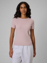 4F T-shirt slim prążkowany damski - różowy XS. Czerwone t-shirty damskie 4F, xs, bez wzorów, z dzianiny, bez kołnierzyka. Za 49.99 zł.