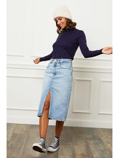 Soft Cashmere Golf w kolorze granatowym rozmiar: 38/40. Niebieskie golfy damskie Soft Cashmere, bez wzorów, z kaszmiru, bez ramiączek. Za 114.45 zł.