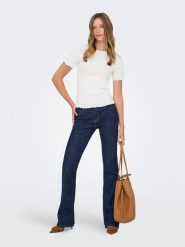 ONLY Koszulka w kolorze białym rozmiar: M. Białe bluzki damskie Only, m, bez wzorów, bez kołnierzyka, bez ramiączek. Za 43.99 zł.