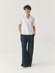 TATUUM Koszulka w kolorze białym rozmiar: XL. Białe koszulki damskie TATUUM, xl, bez wzorów, z bawełny, bez kołnierzyka, bez ramiączek. Za 187.52 zł.