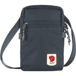 Saszetka na szyję Fjallraven High Coast Pocket - navy. Niebieskie nerki i saszetki damskie Fjällräven, bez wzorów, z poliamidu. Za 194.69 zł.