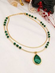 Pierres de Jade Pozłacany naszyjnik z elementami ozdobnymi - dł. 45 cm rozmiar: onesize. Zielone naszyjniki damskie Pierres de Jade, z malachitem, pozłacane. Za 141.85 zł.