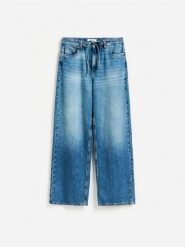 Jeansy straight z wiązanym paskiem - niebieski. Niebieskie jeansy damskie Reserved. Za 199.99 zł.