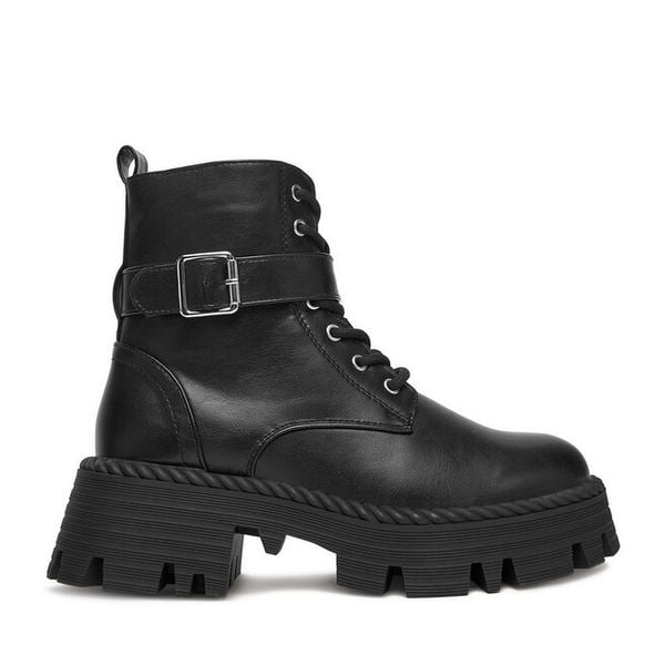 Trzewiki DeeZee. Czarne botki damskie DeeZee, bez obcasa, na płaskiej podeszwie, bez zapięcia. Za 219.99 zł.