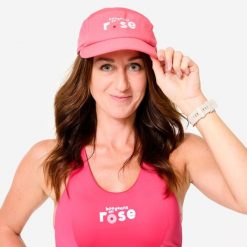 Czapka z daszkiem do biegania Kiprun 5 paneli "Bougeons en rose". Czerwone czapki z daszkiem damskie KIPRUN, bez wzorów, z materiału. Za 49.99 zł.