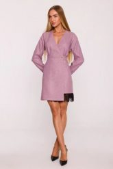 Elegancka sukienka tweedowa trapezowa kopertowa różowa. Czerwone sukienki damskie MOE, bez wzorów, z dzianiny, eleganckie, bez ramiączek. Za 349.00 zł.