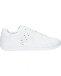 Buty damskie sportowe trampki Fila CROSSCOURT 2 LOW. Białe trampki damskie Fila, bez wzorów, z materiału, bez zapięcia. Za 134.00 zł.