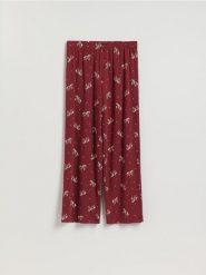 Piżamowe spodnie - czerwony. Czerwone piżamy damskie Reserved, bez wzorów, z bawełny, bez ramiączek. Za 79.99 zł.