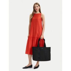 Torebka HUGO. Czarne torebki klasyczne damskie Hugo, bez dodatków. Za 449.99 zł.