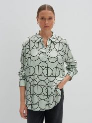 Someday. Koszula w kolorze zielonym rozmiar: 38. Zielone koszule damskie someday., bez wzorów, z wiskozy, bez kołnierzyka, bez ramiączek. Za 195.99 zł.