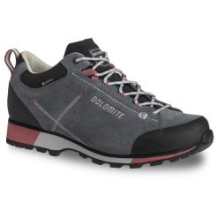 Buty trekkingowe damskie Dolomite Cinquantaquattro Hike Low Evo GTX. Czerwone obuwie trekkingowe damskie Dolomite, bez zapięcia. W wyprzedaży za 520.00 zł.