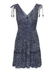 ONLY Sukienka letnia Fernanda 15373070 Granatowy Regular Fit. Niebieskie sukienki damskie Only, bez wzorów, z wiskozy, bez ramiączek. Za 159.99 zł.