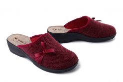 INBLU LV-11 016 bordowy, kapcie damskie. Czerwone kapcie damskie Inblu. Za 80.99 zł.