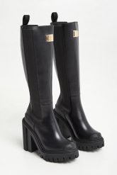 Kozaki skórzane DOLCE & GABBANA. Kozaki damskie Dolce & Gabbana, bez obcasa, bez zapięcia. W wyprzedaży za 5,249.25 zł.
