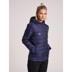 Kurtka damska Hummel Quilted North. Niebieskie kurtki damskie Hummel, l, bez wzorów, z materiału, z kapturem. Za 352.25 zł.