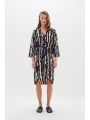 InWear Sukienka w kolorze beżowo-czarnym rozmiar: 42. Brązowe sukienki damskie InWear, bez wzorów, bez ramiączek. Za 180.06 zł.