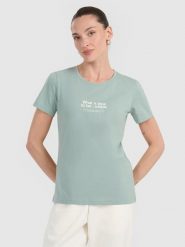 4F T-shirt regular z nadrukiem damski - turkusowy XS. Niebieskie t-shirty damskie 4F, uniwersalny, bez wzorów, z bawełny, bez kołnierzyka. Za 59.99 zł.