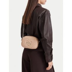 Torebka Eva Minge. Brązowe torebki wieczorowe damskie Eva Minge, bez wzorów, bez dodatków. Za 229.99 zł.