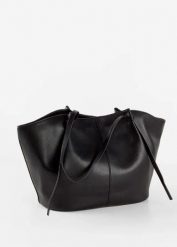 Torba typu shopper. Czarne shopper bag bonprix, bez wzorów, duże, bez dodatków. Za 144.99 zł.
