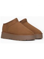ISLAND BOOT Botki "Floella" w kolorze jasnobrązowym rozmiar: 36. Brązowe botki damskie Island Boot, z materiału, bez obcasa, na platformie, bez zapięcia. Za 131.74 zł.