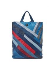 Desigual Plecak 24WAKD02 Niebieski. Niebieskie plecaki Desigual, bez wzorów, z materiału. Za 339.99 zł.