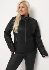 Czarna Motocyklowa Kurtka Ramoneska ze Stójką i Pikowanymi Przeszyciami na Ramionach Daileen. Czarne kurtki damskie Born2be, plus size, bez wzorów, z jeansu, bez kaptura. Za 169.99 zł.