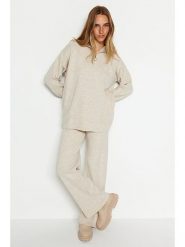 Trendyol 2-częściowy zestaw w kolorze kremowym rozmiar: S. Brązowe swetry klasyczne damskie Trendyol, s, bez kołnierzyka. Za 104.99 zł.