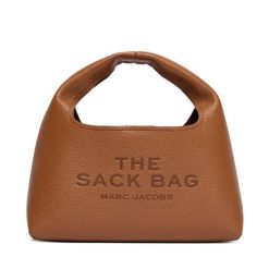 Torebka Marc Jacobs. Brązowe torebki klasyczne damskie Marc Jacobs, bez dodatków. Za 1,399.00 zł.