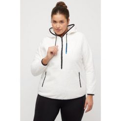Damskie Polarowa bluza nadrukowane współrzędne zasuwane kieszenie długie rękawy. Białe bluzy damskie Ulla Popken, na zimę, plus size, bez wzorów, z materiału, bez kaptura. Za 279.99 zł.