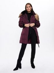 Bebe Płaszcz zimowy w kolorze fioletowym rozmiar: M. Różowe płaszcze damskie bebe, na zimę, m, bez wzorów, z puchu, bez kaptura. Za 217.02 zł.