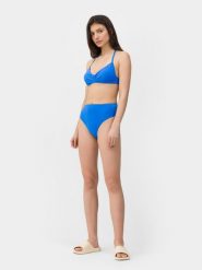 4F Dół od bikini damski XS. Czerwone bikini 4F, bez wzorów, z materiału. W wyprzedaży za 9.99 zł.