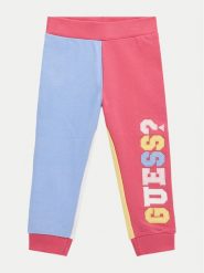 Guess Spodnie dresowe K4YQ14 KA6R3 Kolorowy Relaxed Fit. Spodnie dresowe dziewczęce Guess, z aplikacjami, z bawełny. Za 69.99 zł.