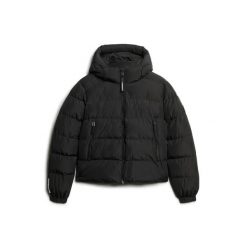 Damska kurtka puchowa Superdry Hooded Sports. Czarne kurtki damskie Superdry, na zimę, s, bez wzorów, z polaru, bez kaptura. Za 421.50 zł.