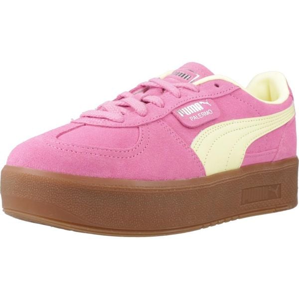Buty PUMA YELLOW PALERMO ELEVATA WNS Rose. Czerwone obuwie trekkingowe damskie Puma, z tkaniny, bez zapięcia. Za 381.20 zł.