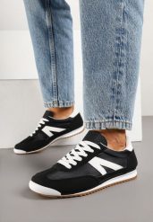 Czarne Sneakersy w Stylu Kultowych Tenisówek z Ozdobnymi Przeszyciami Valtewi. Czarne obuwie sportowe damskie Born2be, z jeansu, bez zapięcia, tenisowe. Za 84.99 zł.