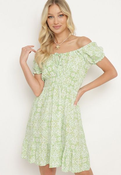 Jasnozielona Wiskozowa Sukienka Hiszpanka z Gumką w Talii z Materiałowym Paskiem i Falbanką Tiamanthea. Zielone sukienki damskie Born2be, bez wzorów, z materiału, bez ramiączek. Za 59.99 zł.