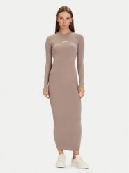 Guess Sukienka dzianinowa V5BK02 Z3JD2 Różowy Slim Fit. Czerwone sukienki damskie Guess, z aplikacjami, z dzianiny, bez ramiączek. Za 329.99 zł.